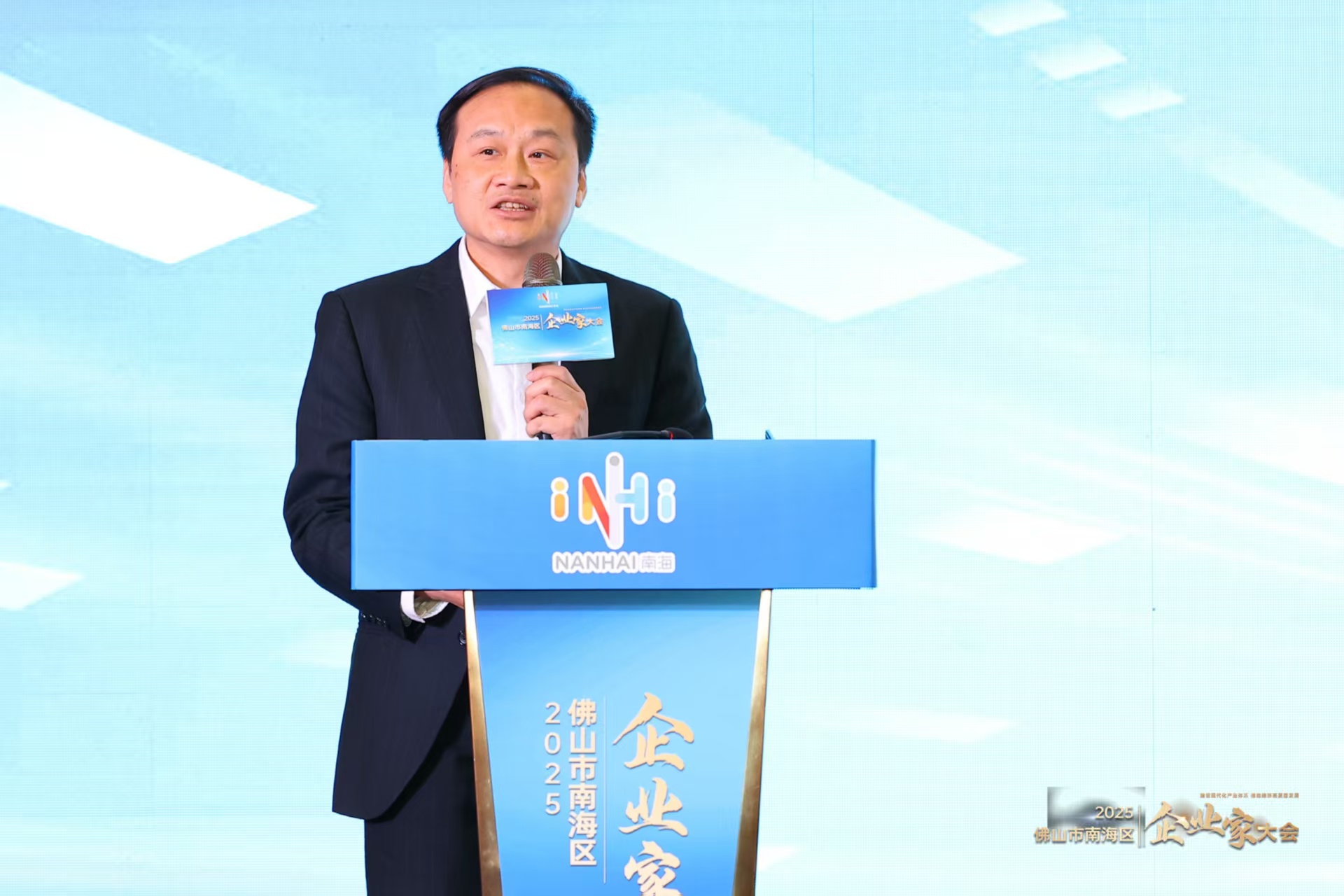 微信图片_20250307192519.jpg